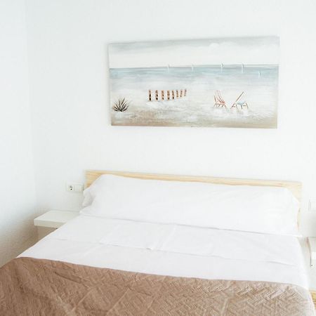 Sol Y Mar Apartments, A 200M De La Playa En El Centro 圣波拉 外观 照片